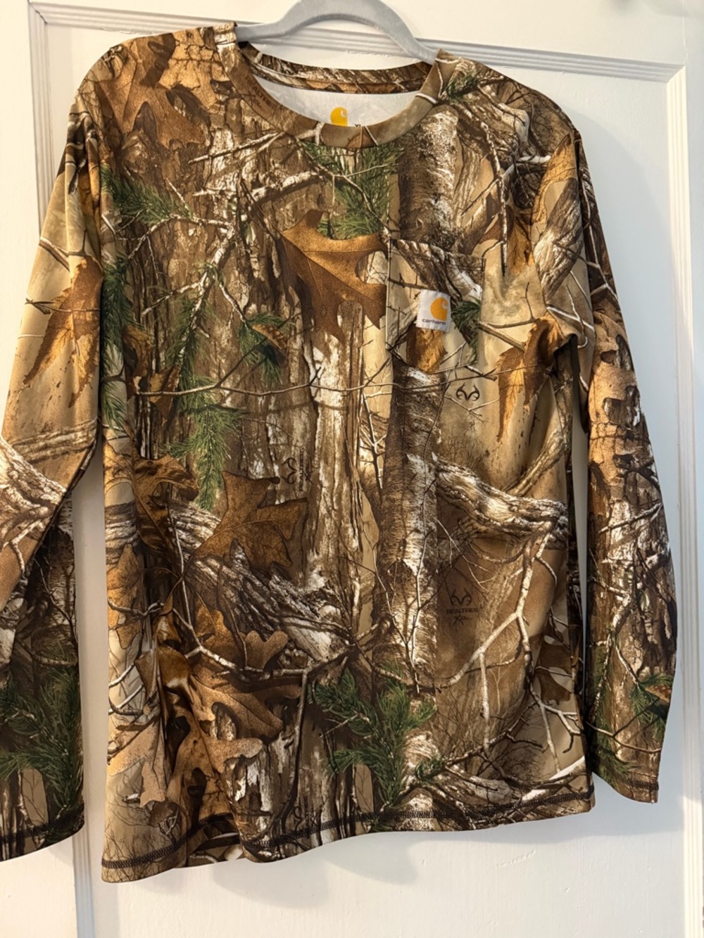Carhartt Women’s Long Sleeve Camo Tee
